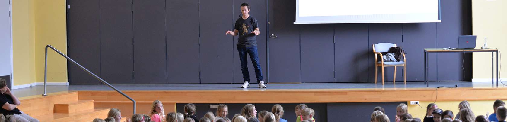 Havbiolog Anders Kofoed holdt foredrag om Superkryb på Holbergskolen i Dianalund