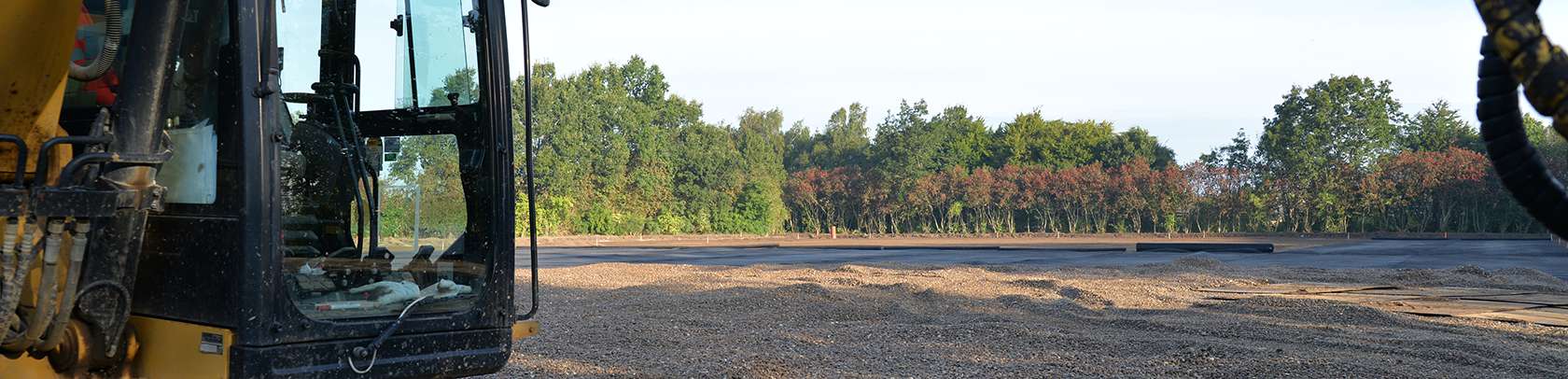 Byggeriet af Kunstgræsbanen er skudt igang